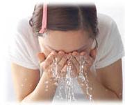 �q�����@�j�L�r���ϕi